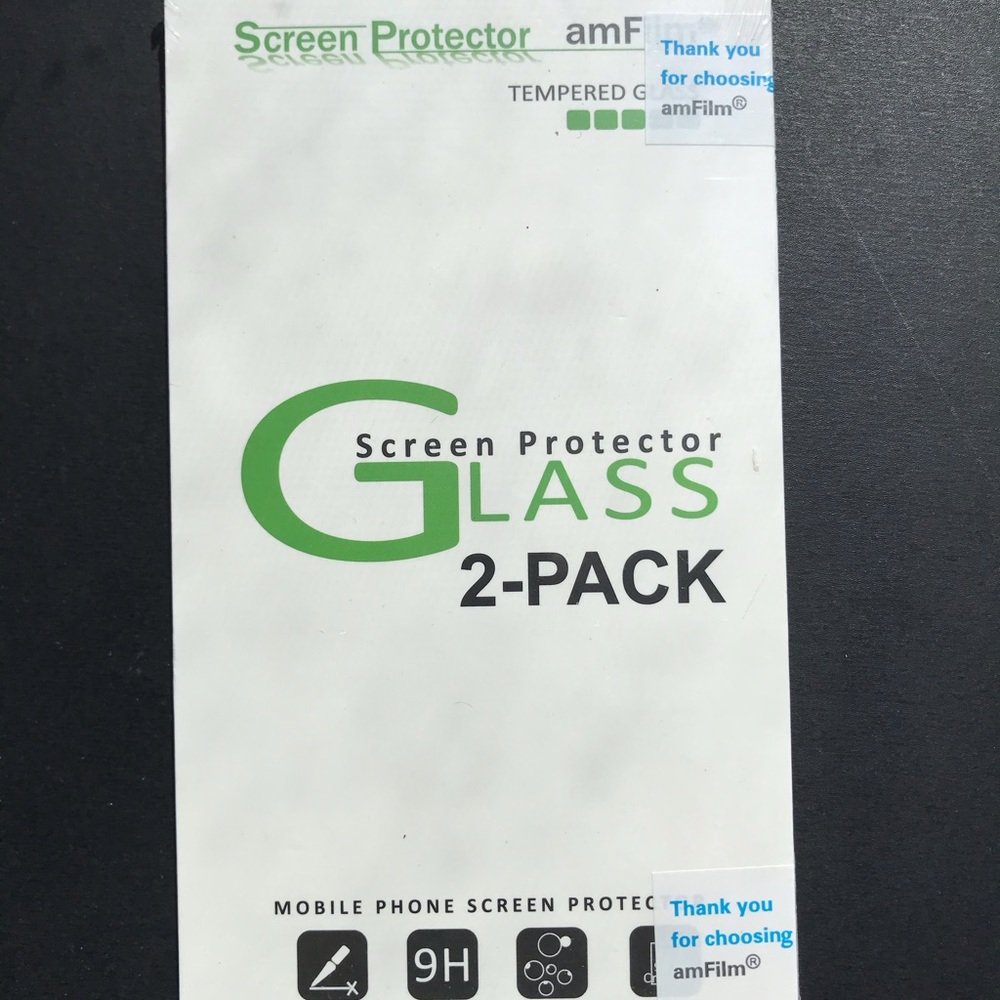Screen protector - Picture 2 of 2